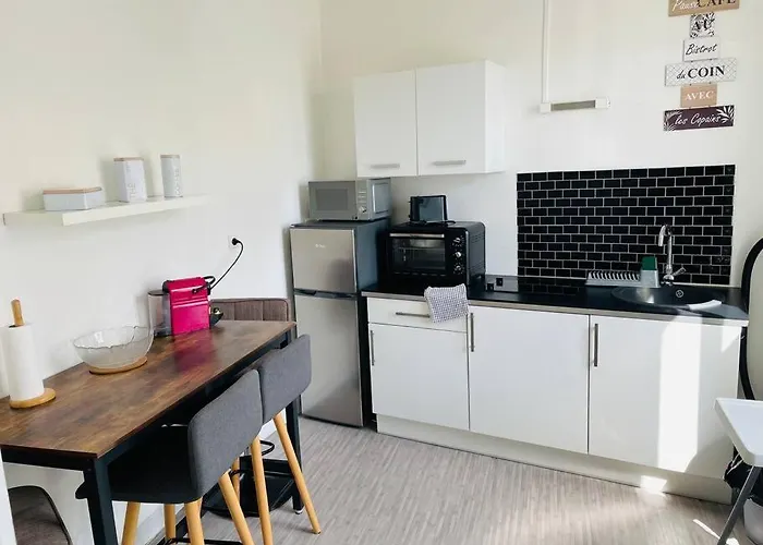 Maisonnette Safari Planete Sauvage Et Ocean *