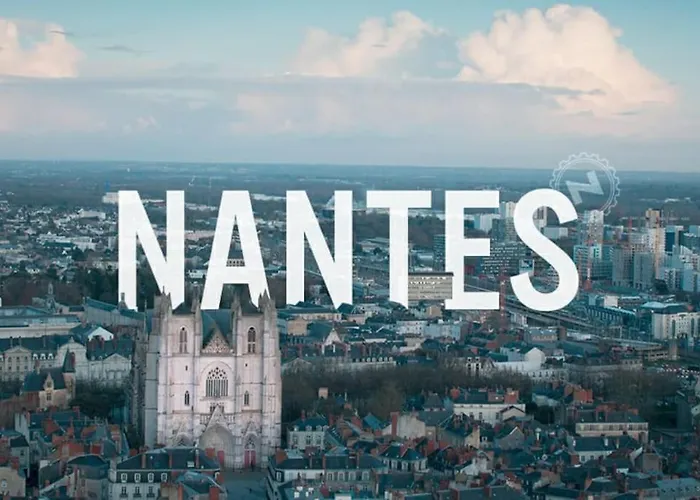 Maisonnette Safari Planete Sauvage Et Ocean *